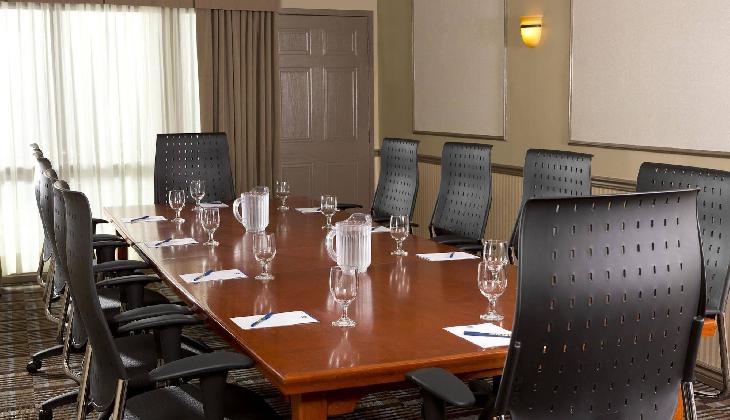 Best Western Plus Laval-Montreal & Conference Centre