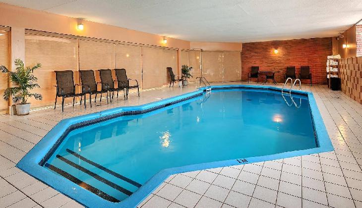 Best Western Plus Laval-Montreal & Conference Centre